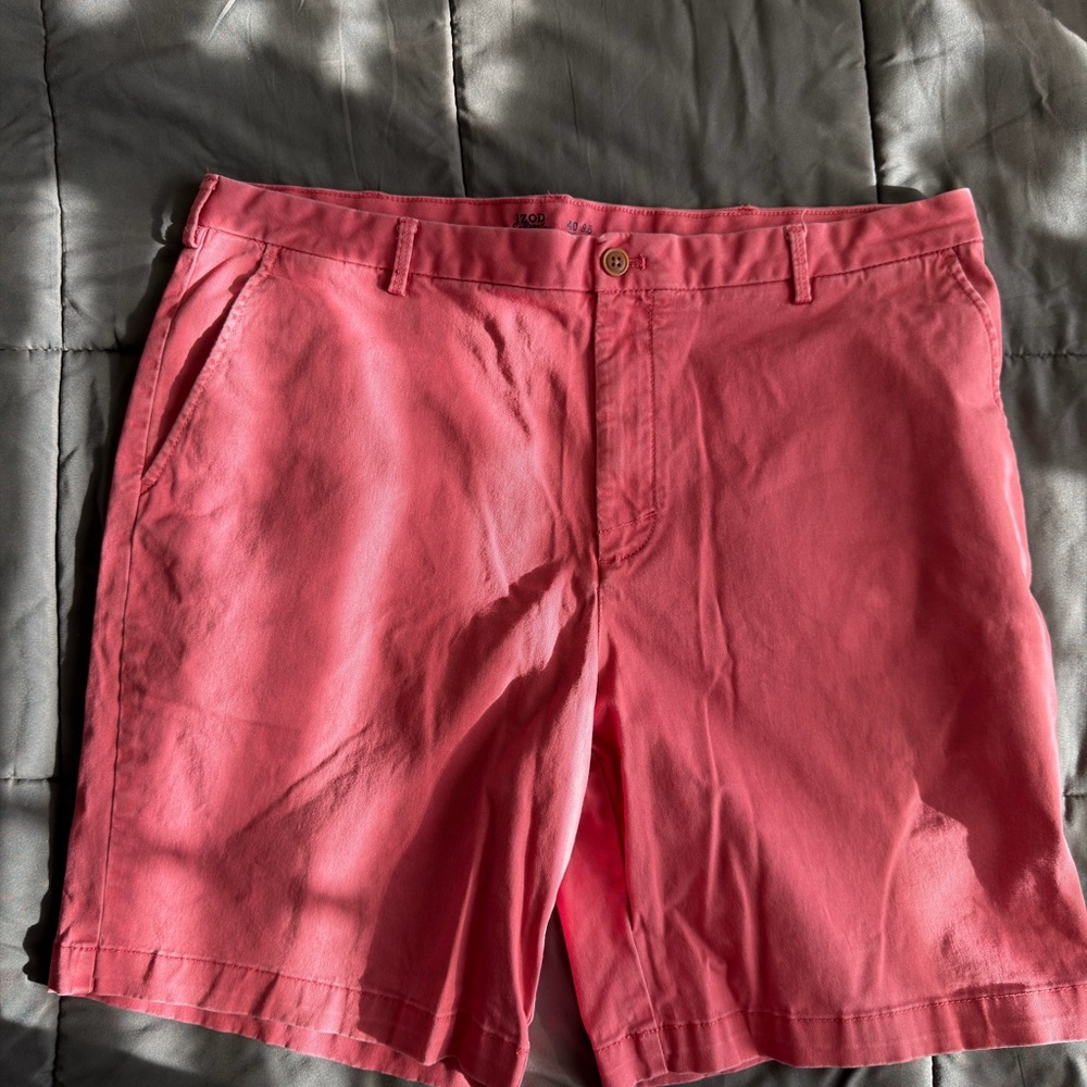 Izod Coral Flat Front Men's Shorts
